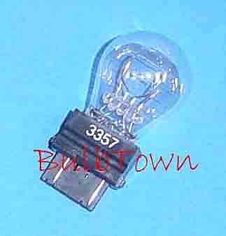  #3357 MINIATURE BULB PLASTIC WEDGE BASE - 12.8/14.0 Volt 2.23/0.59 Amp S-8,  Plastic Wedge Base, 40/3 MSCP C-6/C-6 Filament Design, 400/5,000 Average Rated Hours. 2.09" Maximum Overall Length.  #3357 Miniature Bulb 