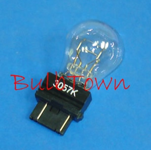  #3057K KRYPTON LONG LIFE MINIATURE BULB PLASTIC WEDGE BASE - 12.8/14.0 Volt 2.1/0.48 Amp Krypton Filled Long Life S-8, Plastic Wedge Base, 32/2 MSCP C-6/C-6 Filament Design, 2,000/10,000 Average Rated Hours, 2.09" Maximum Overall Length 